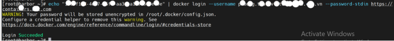 docker login